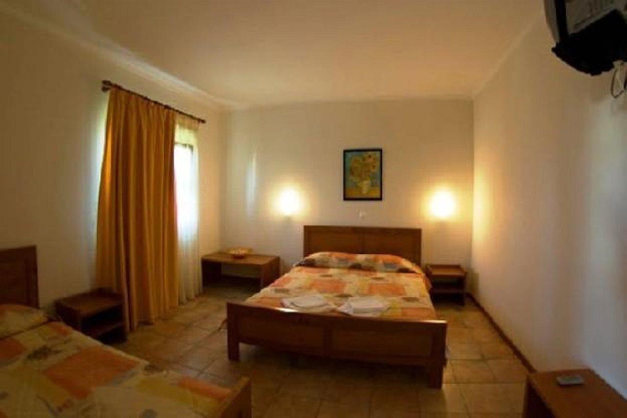 Aparthotel Gi Ga Mar Kriopigi Esterno foto
