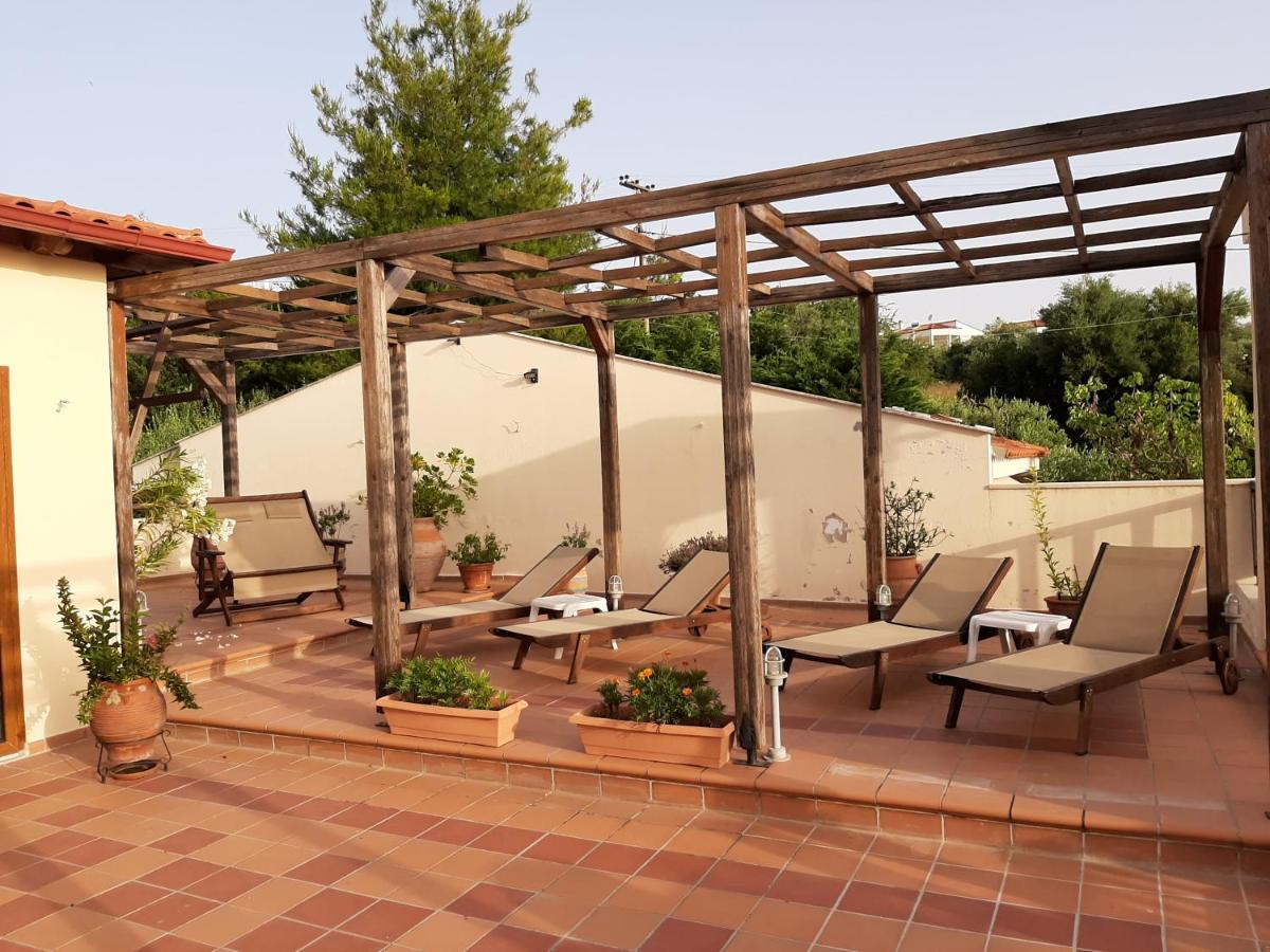 Aparthotel Gi Ga Mar Kriopigi Esterno foto