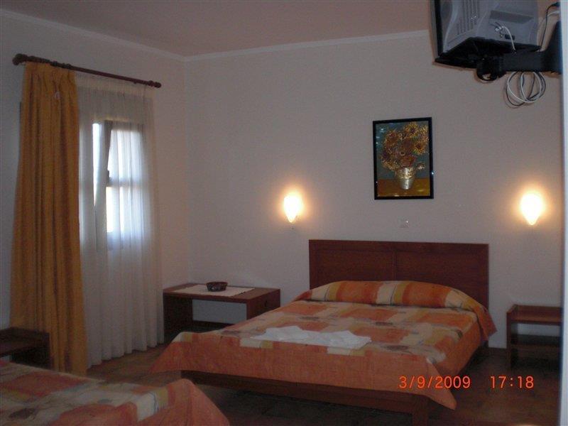 Aparthotel Gi Ga Mar Kriopigi Esterno foto